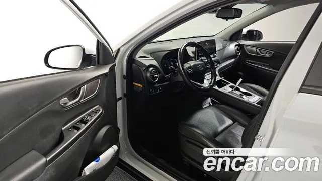 Hyundai Kona 2020 — фото 10