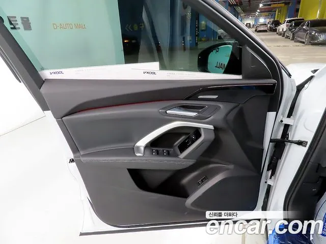 Audi Q5 2025 — фото 19