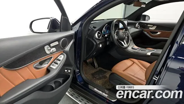 Mercedes-Benz GLC-Class 2022 — фото 10