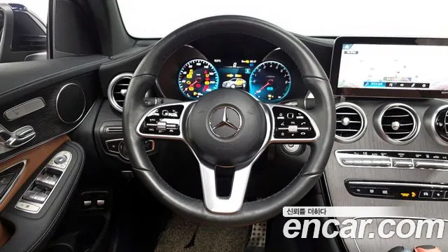 Mercedes-Benz GLC-Class 2022 — фото 13