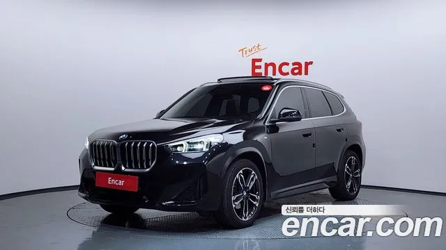 BMW X1 2024 — фото 1