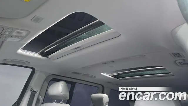 Hyundai Starex 2014 — фото 19