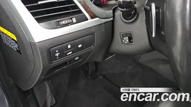 Hyundai Genesis 2015 — фото 16