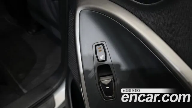 Hyundai Santafe 2016 — фото 19