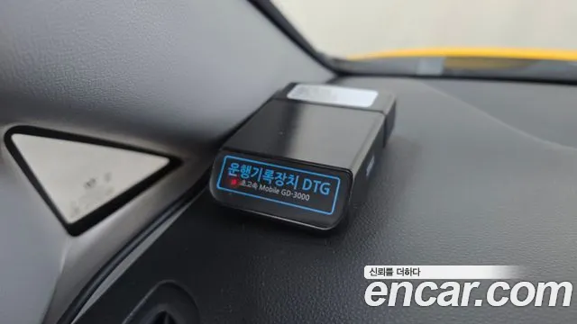 Hyundai Starex 2019 — фото 18