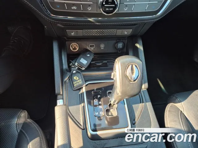 KG_Mobility_Ssangyong Rexton 2019 — фото 13