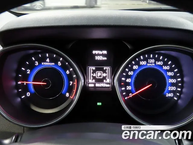 Hyundai AVANTE 2014 — фото 9