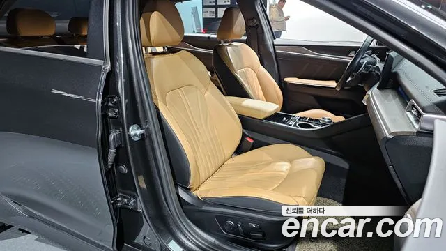 Kia K5 2021 — фото 10