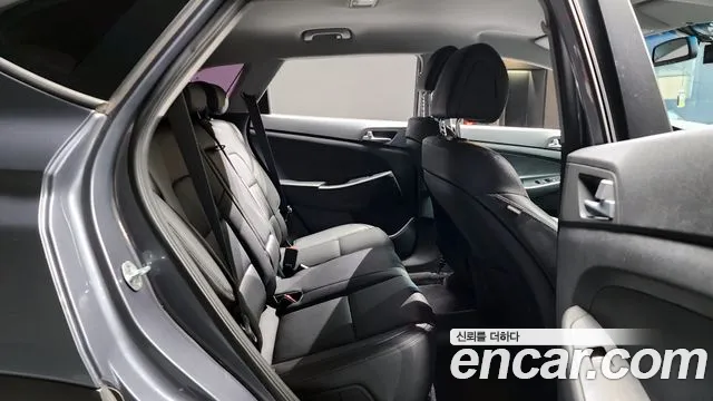 Hyundai Tucson 2016 — фото 12