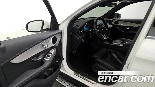 Mercedes-Benz GLC-Class 2022 — фото 10