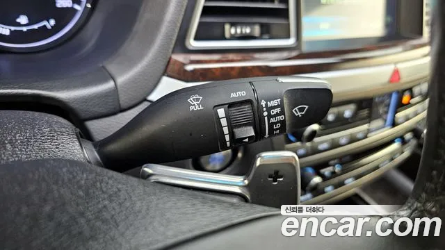 Hyundai Genesis 2016 — фото 17