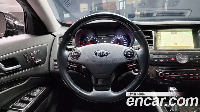 Kia K9 2017 — фото 14