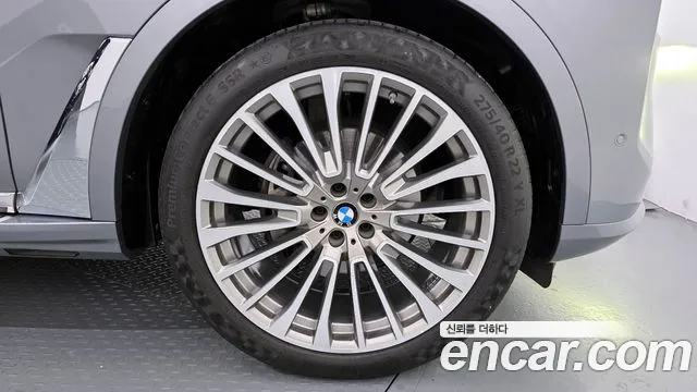 BMW X7 2023 — фото 5