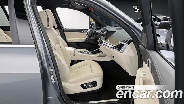 BMW X7 2023 — фото 12