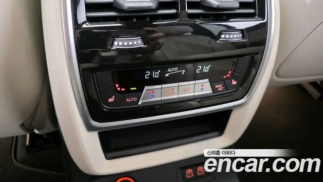 BMW X7 2023 — фото 17