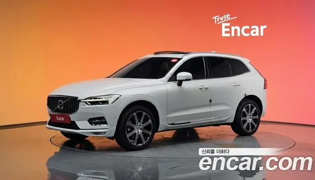 Volvo XC60 2019 — фото 20