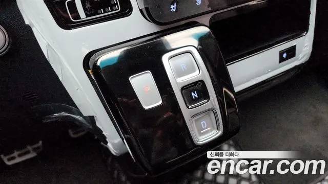 Hyundai Staria 2022 — фото 9