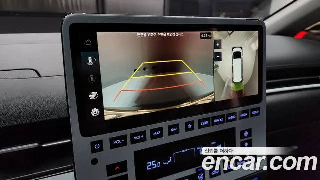 Hyundai Staria 2022 — фото 16