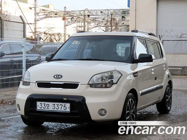 Kia Soul 2010 — фото 2