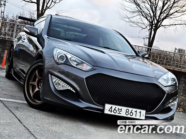 Hyundai Genesis 2012 — фото 1