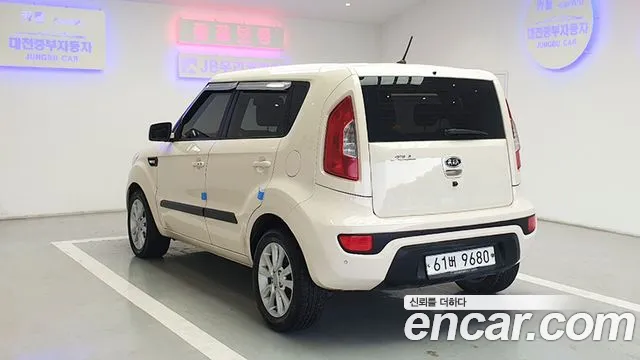 Kia Soul 2012 — фото 4