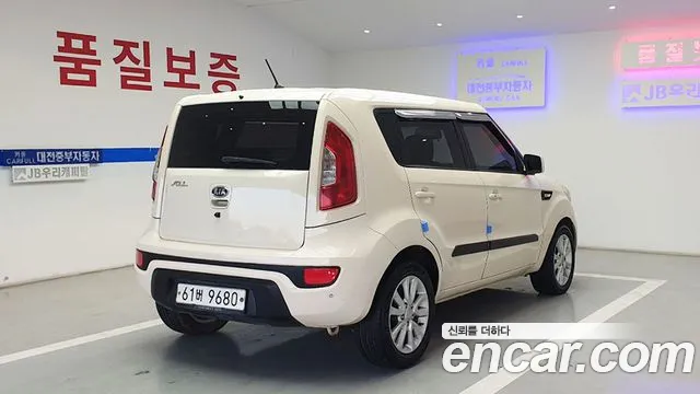 Kia Soul 2012 — фото 6