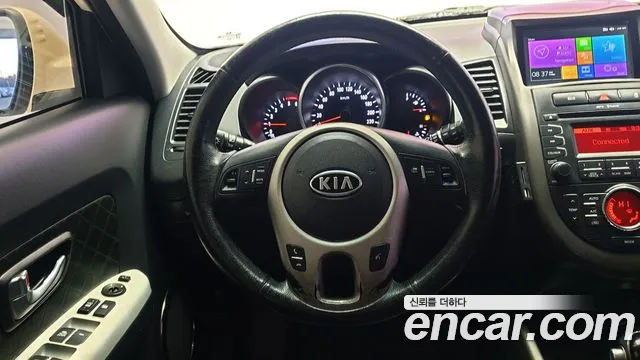 Kia Soul 2012 — фото 12