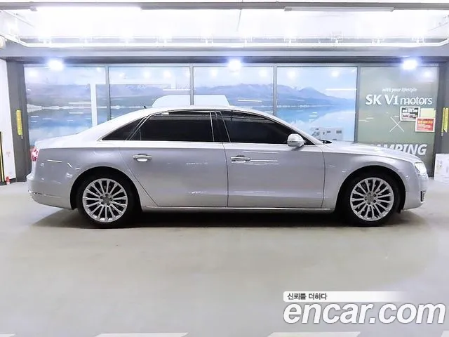 Audi A8 2015 — фото 3