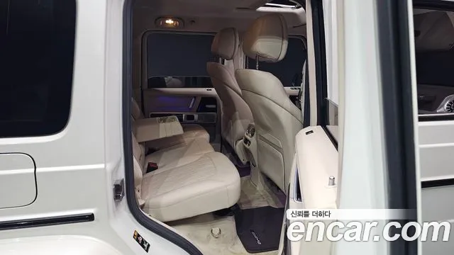 Mercedes-Benz G-Class 2020 — фото 11