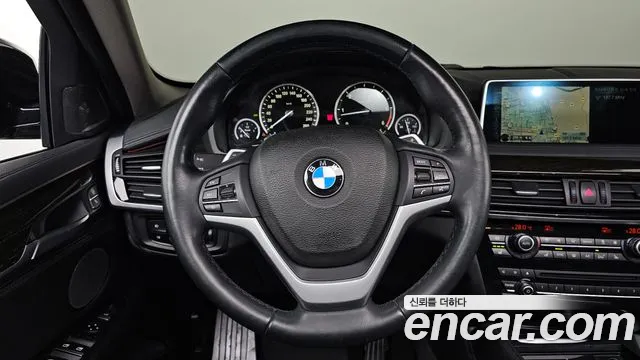 BMW X6 2015 — фото 13