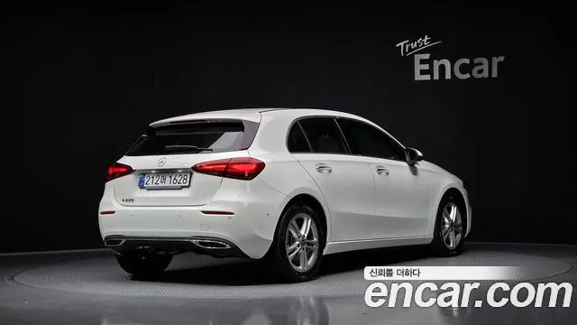 Mercedes-Benz A-Class 2025 — фото 2