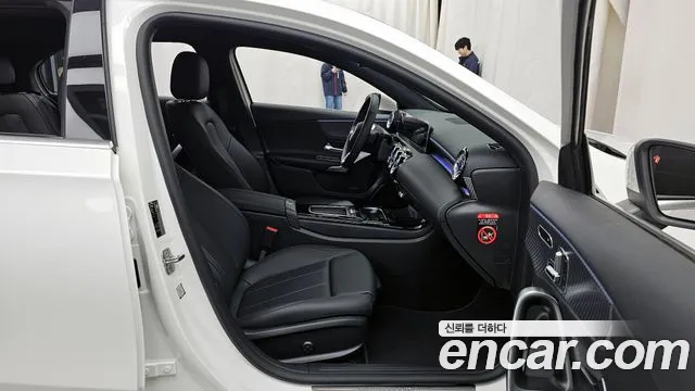 Mercedes-Benz A-Class 2025 — фото 11