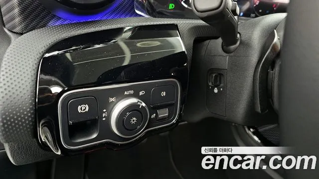 Mercedes-Benz A-Class 2025 — фото 14