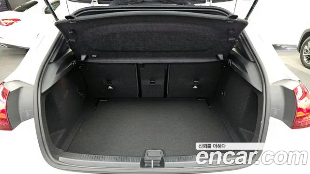 Mercedes-Benz A-Class 2025 — фото 20