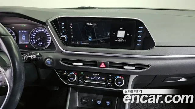 Hyundai Sonata 2020 — фото 14