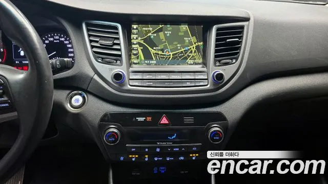Hyundai Tucson 2018 — фото 16