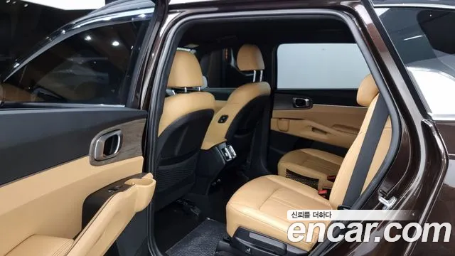 Kia Sorento 2021 — фото 12