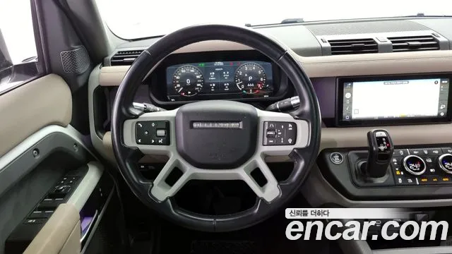 Land Rover Defender 2022 — фото 13