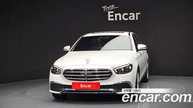 Mercedes-Benz E-Class 2021 — фото 3