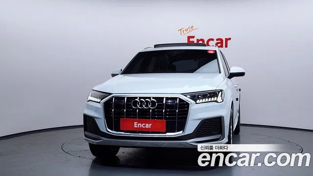 Audi Q7 2021 — фото 3