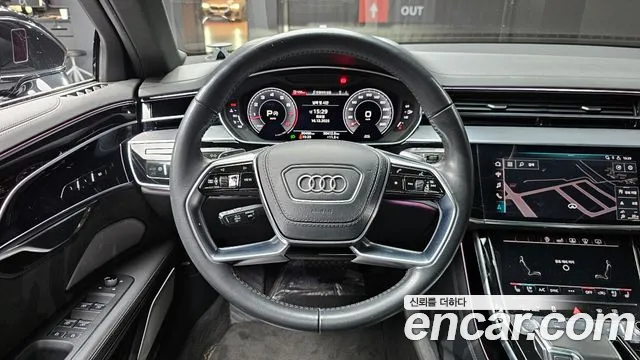 Audi A8 2020 — фото 13