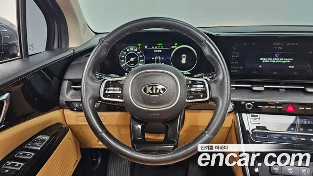 Kia Canival 2021 — фото 13