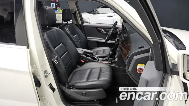 Mercedes-Benz GLK-Class 2010 — фото 10