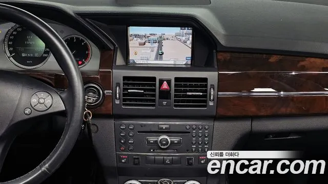 Mercedes-Benz GLK-Class 2010 — фото 14