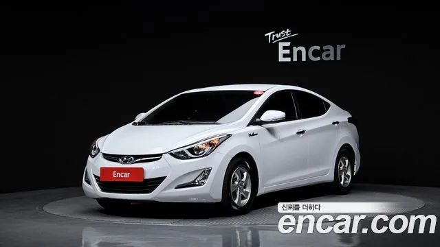 Hyundai AVANTE 2014 — фото 1