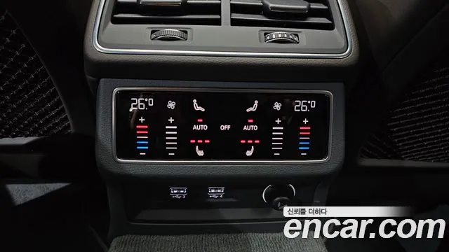 Audi A7 2020 — фото 18
