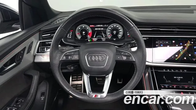 Audi Q8 2021 — фото 13