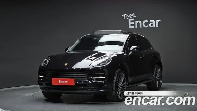 Porsche Macan 2015 — фото 1