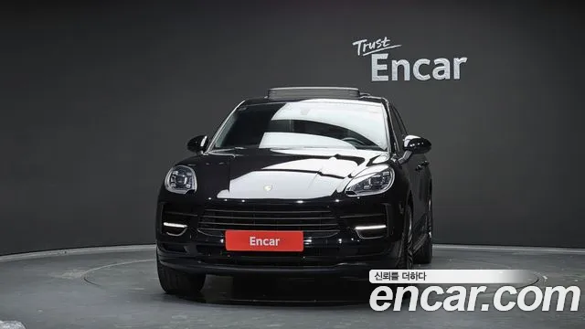 Porsche Macan 2015 — фото 3