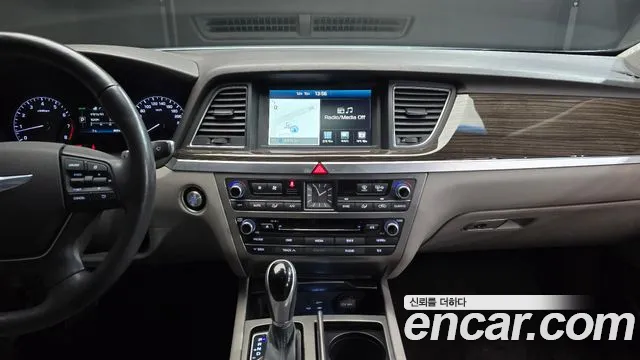 Hyundai Genesis 2015 — фото 14